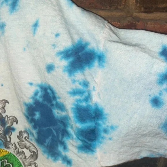 Hard Rock Atlantic City Custom Blue Tie Dye Rainbow Graphic T-Shirt Size XL - Picture 3 of 5